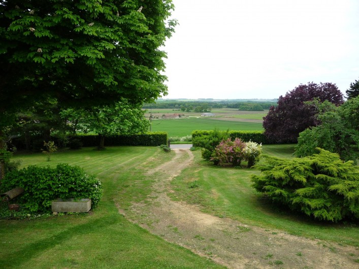 Location de vacances - Maison - Villa à Verrue - une vue du paysage depuis la maison !
