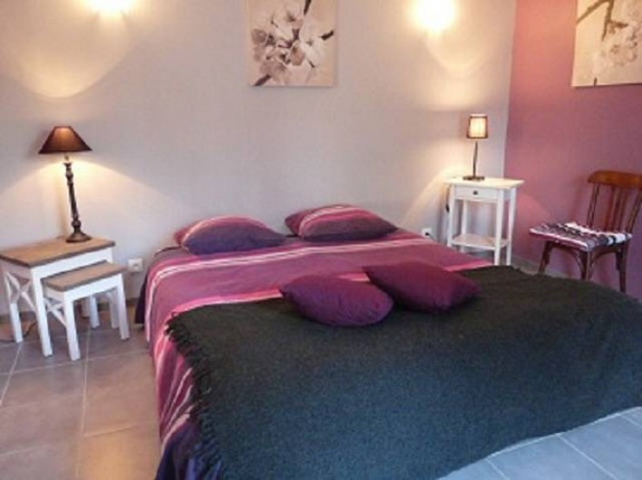 Location de vacances - Chambre d'hôtes à Dissay-Sous-Courcillon - chambre zen et dans pièce attenate 3 lits Japonais sur Tatamis