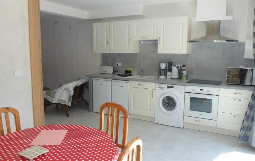 Location de vacances - Gîte à Saou - Gîte du Haulty séjour/cuisine