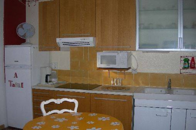 Location de vacances - Gîte à Elne - cuisine