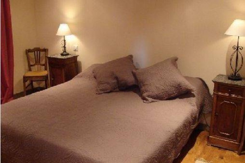 Location de vacances - Gîte à Ambazac - la chambre N°2 est aménageable en lits simples