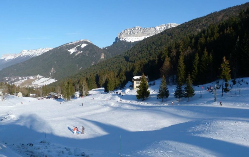 Location de vacances - Villa à Saint-Pierre-d'Entremont (Isère) - Les piste de ski