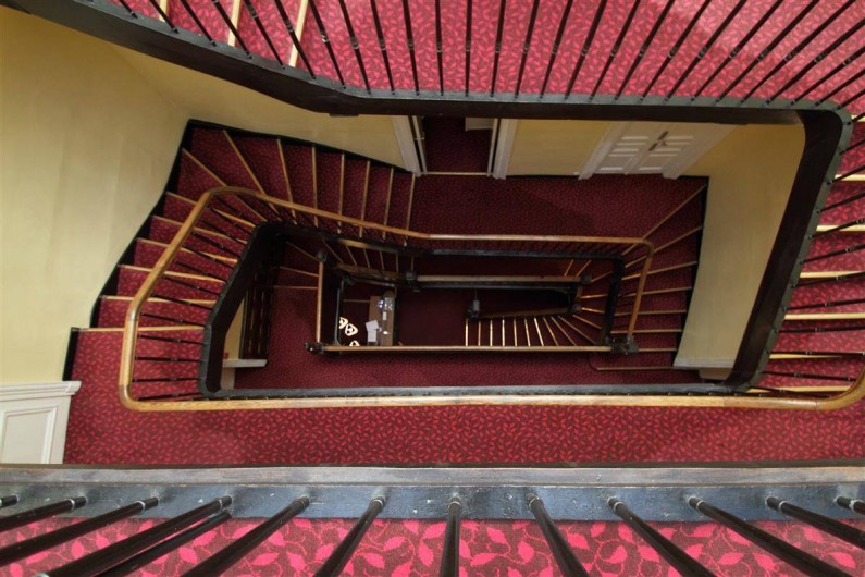 Location de vacances - Hôtel - Auberge à Morlaix - Le majestueux escalier