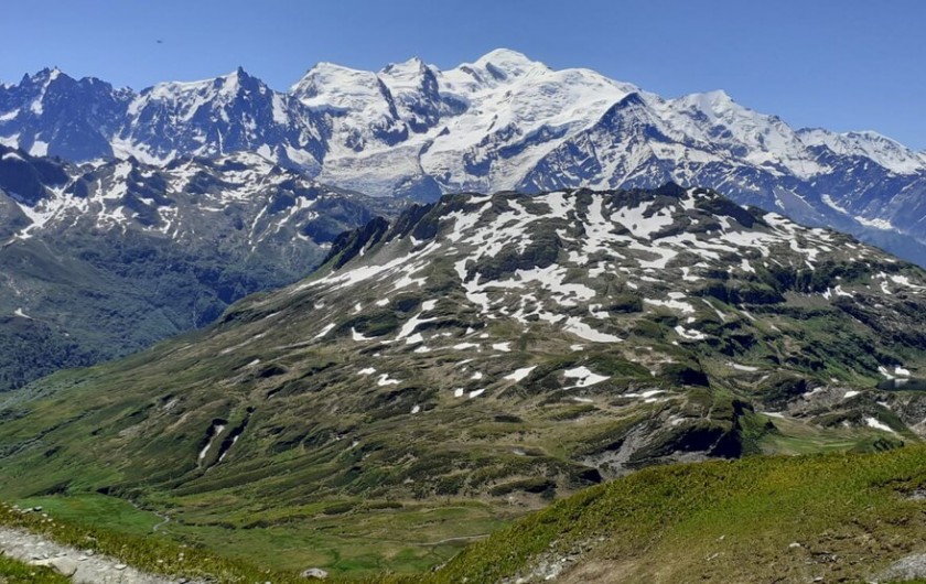 Location de vacances - Chalet à Morillon - Nombreuses randonnées    (vue imprenable sur le Mont Blanc);