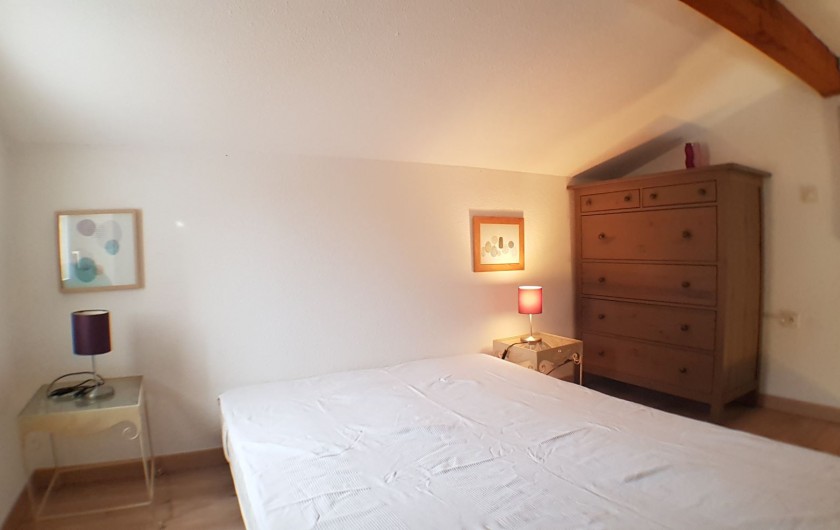 Location de vacances - Villa à Le Lavandou - La seconde chambre mezzanine avec lit en 140