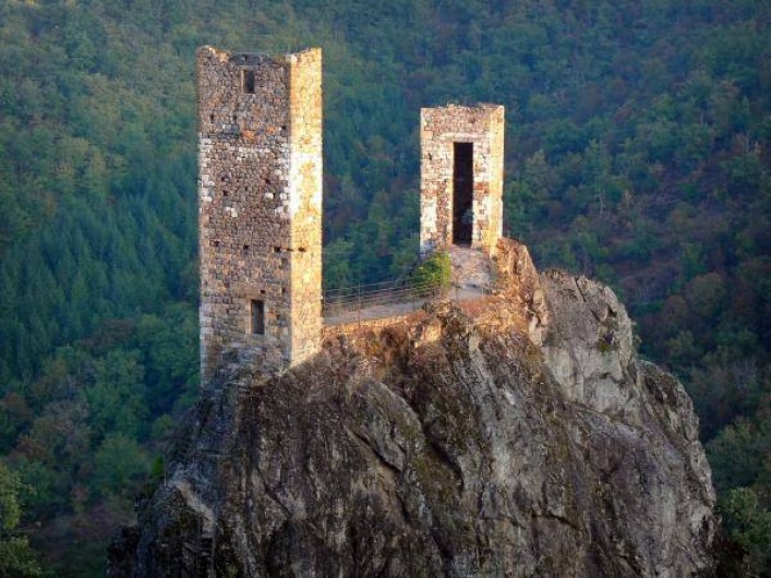 Location de vacances - Maison - Villa à Causse-et-Diège - ruines de Peyrusse le Roc