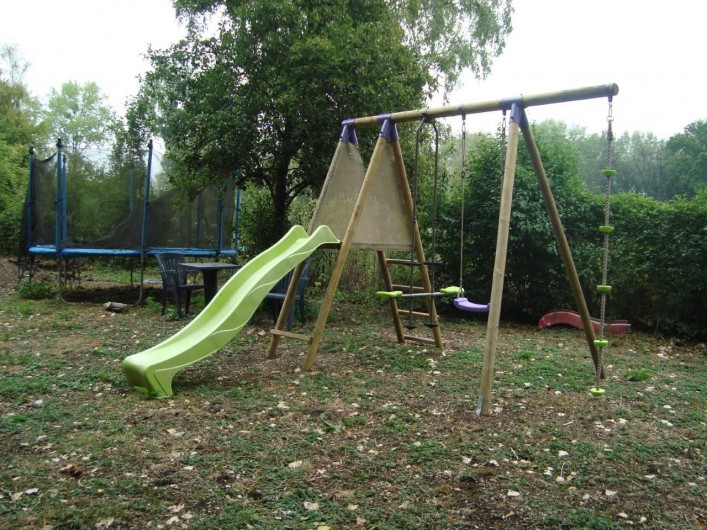 Location de vacances - Bungalow - Mobilhome à Saint-Hilaire-sous-Romilly - jeux extérieurs pour enfants