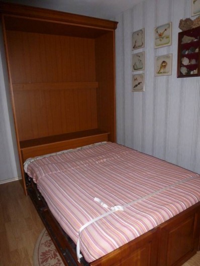 Location de vacances - Appartement à Arcachon - chambre 3 lit repliable