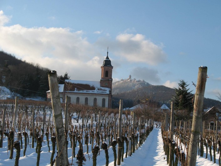 Location de vacances - Gîte à Orschwiller - Orschwiller  Eglise Vignoble et Château du Haut-Koenigsbours sous la neige
