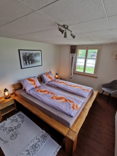 Location de vacances - Appartement à Grindelwald - chambre à coucher