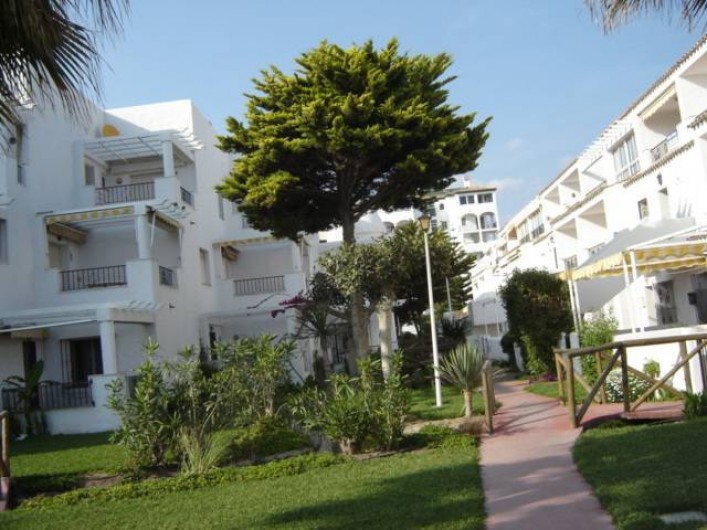 Location de vacances - Appartement à Torrox Costa - VUE URBANISATION
