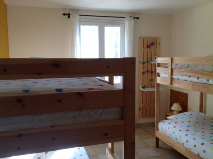 Location de vacances - Maison - Villa à Allemagne-en-Provence - chambre à coucher enfants