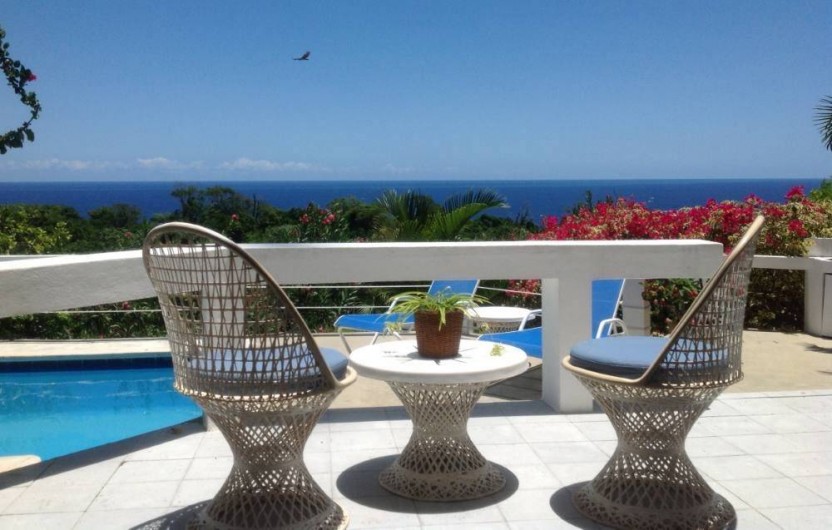 Location de vacances - Villa à Cabrera - Terrasse de la villa, vue sur la piscine et la mer