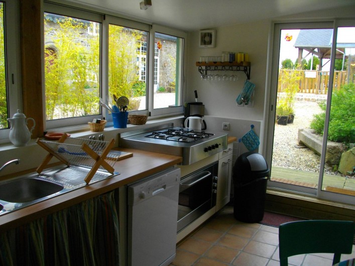 Location de vacances - Gîte à Cancale - Cuisine entièrement équipée