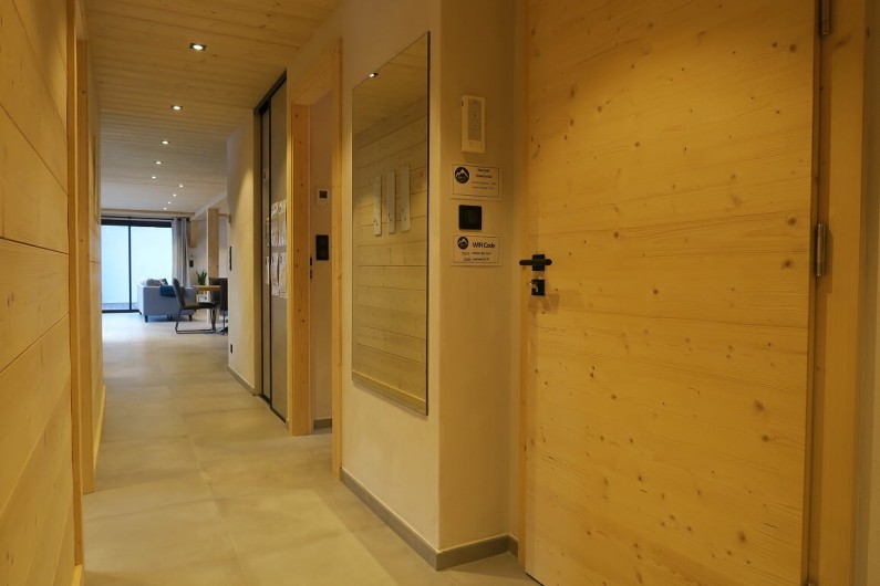 Location de vacances - Appartement à Les Gets - Couloir
