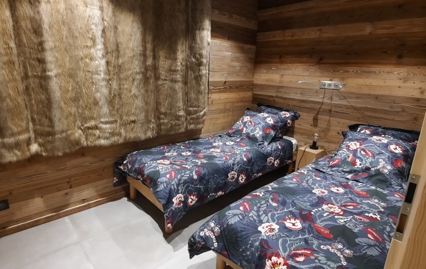 Location de vacances - Appartement à Les Gets - Chambre 4 avec 2 lits simple