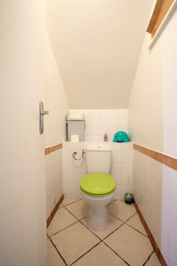 Location de vacances - Appartement à Saint-Marcel-lès-Sauzet - WC Primevère