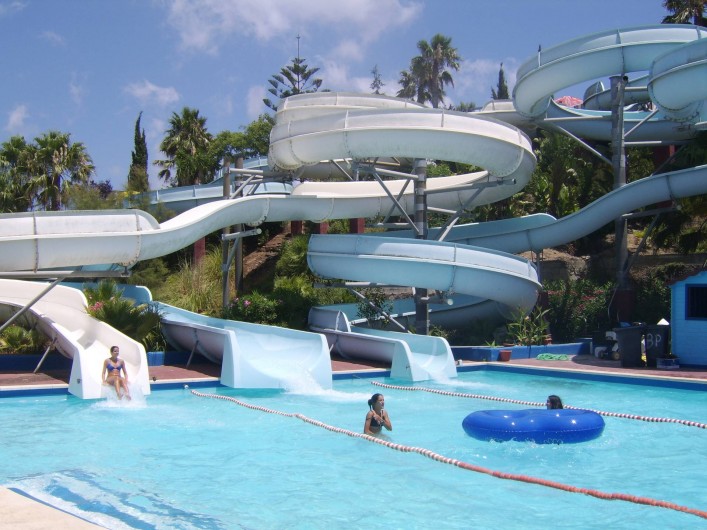 Location de vacances - Appartement à Marina de Casares - Un parc aquatique 'Baia Park), se trouve à une quarantaine d ekilomètres
