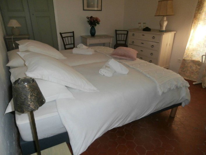 Location de vacances - Chambre d'hôtes à Bouyon - CHAMBRE FANNY 2 PERSONNES 50 €/NUIT