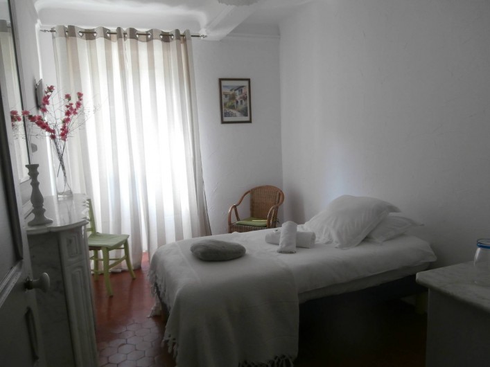 Location de vacances - Chambre d'hôtes à Bouyon - CHAMBRE MANON POUR 1 PERSONNE 30 €/NUIT