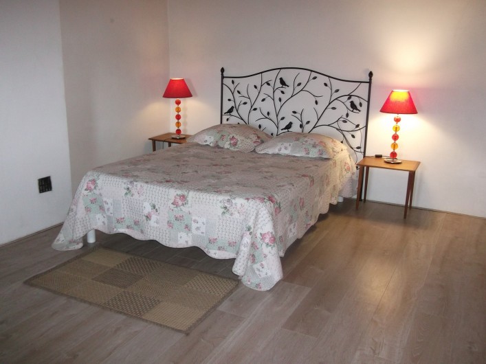 Location de vacances - Appartement à Grignan - Chambre 2 , lit de 140 en mezzanine