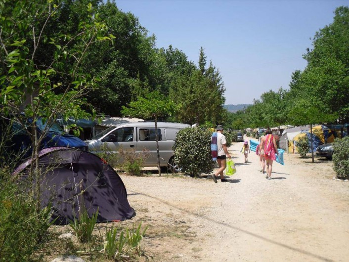 Location de vacances - Camping à Bauduen