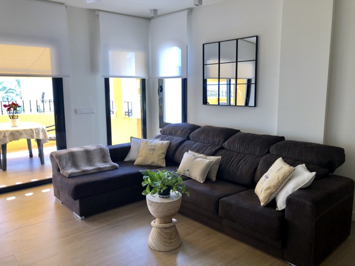 Location de vacances - Appartement à Urbanización Cabopino - Salon avec canapé lit-double