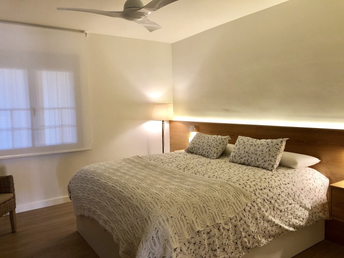 Location de vacances - Appartement à Urbanización Cabopino - Chambre à coucher lit king size 2 m