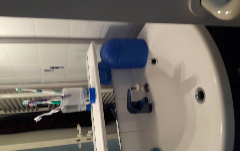 Location de vacances - Appartement à Collioure - salle de bains