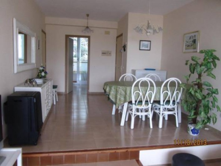 Location de vacances - Appartement à Platja d'Aro - Salle à manger et salon