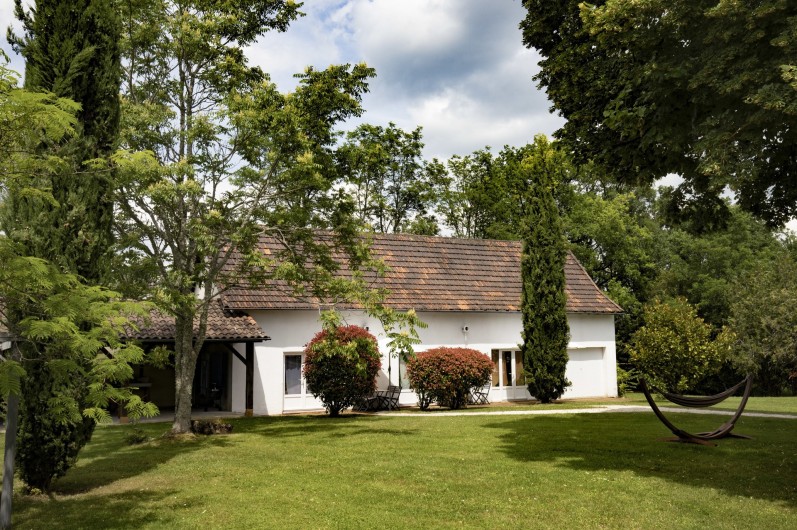 Location de vacances - Chambre d'hôtes à Simeyrols - Bâtiment annexe