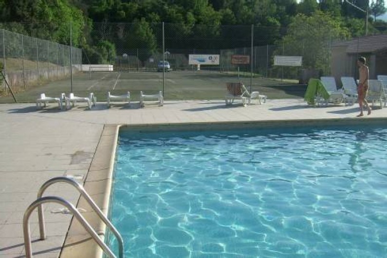 Location de vacances - Maison - Villa à Rapale - Piscine collective