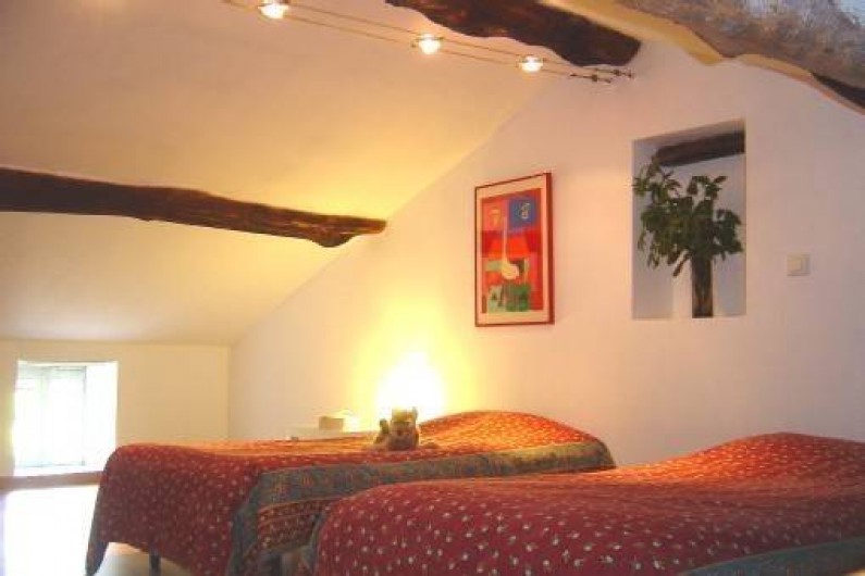 Location de vacances - Maison - Villa à Rapale - Chambre mansardée enfants 1