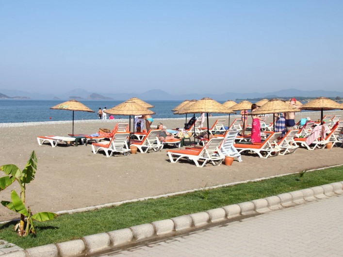 Location de vacances - Appartement à Fethiye - Plage entre la mer et Sunset Beach Club