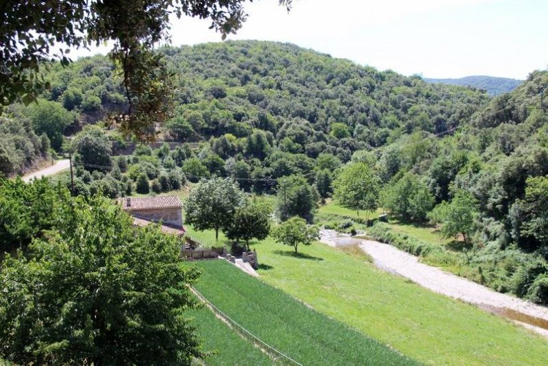 Location de vacances - Gîte à Notre-Dame-de-la-Rouvière - Vue depuis la Terrasse
