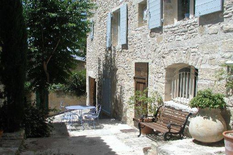 Location de vacances - Appartement à Robion - Coté sud