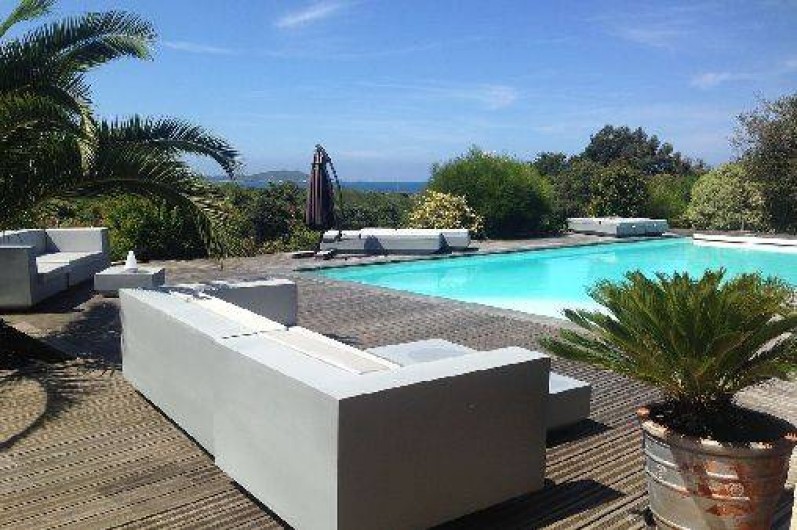 Location de vacances - Appartement à Porticcio - terrasse piscine