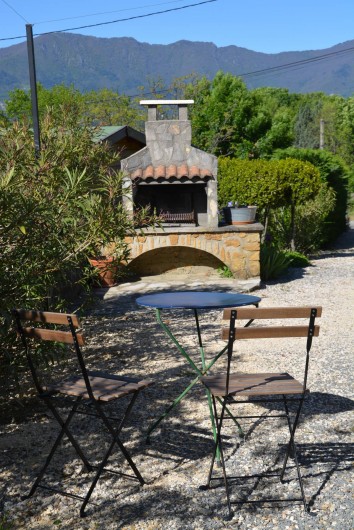 Location de vacances - Gîte à Les Assions - coin barbecue