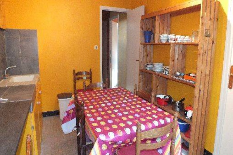 Location de vacances - Gîte à Ayzac-Ost - Cuisine