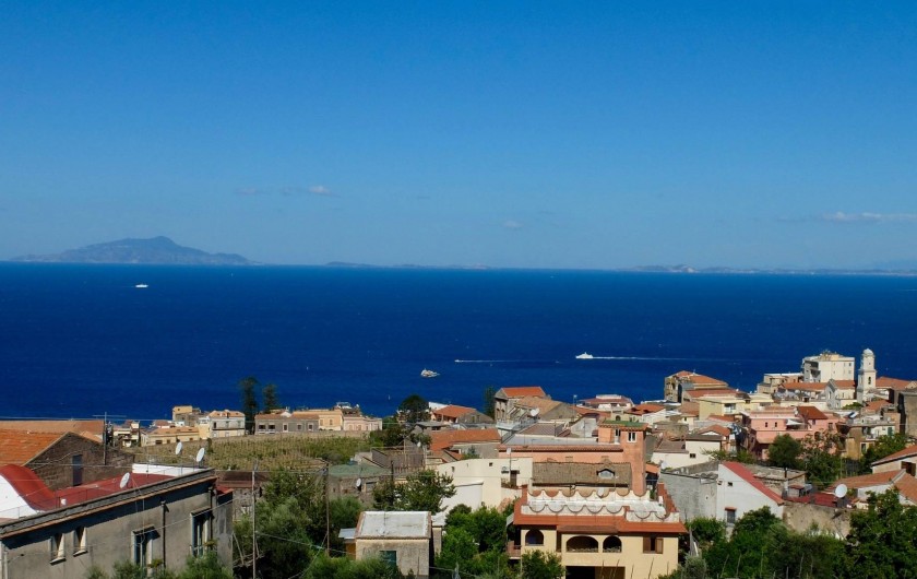 Location de vacances - Villa à Massa Lubrense - Vue de la Terrace sur le village de Massa Lubrense