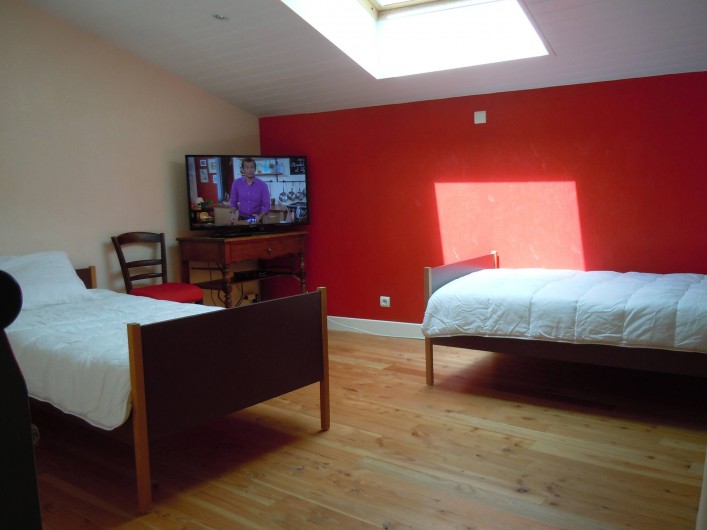 Location de vacances - Gîte à Châteldon - vue sur couchages mezzanine