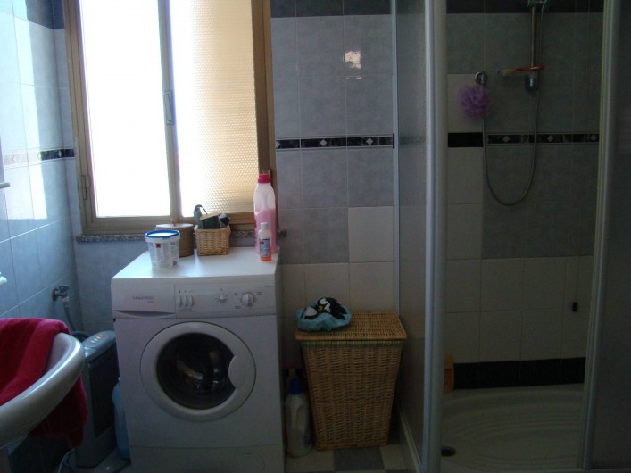 Location de vacances - Maison - Villa à Tresnuraghes - Salle de douche au rez-de-chaussée