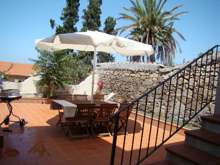 Location de vacances - Maison - Villa à Tresnuraghes - Notre  terrasse a l'arrière de la maison