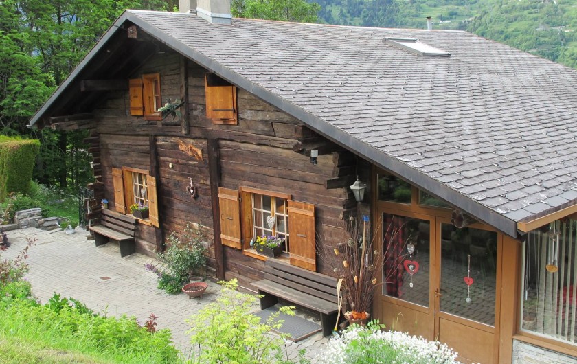 Location de vacances - Chalet à Bruson - chalet l'été