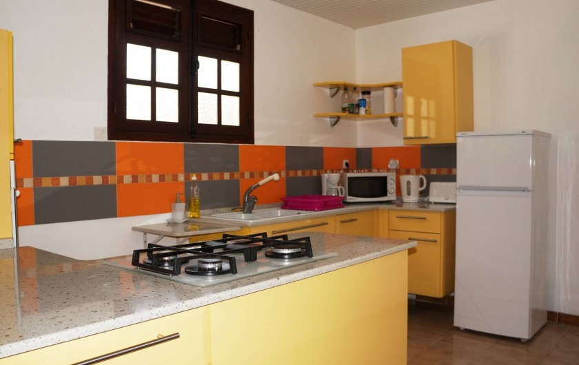 Location de vacances - Appartement à Les Trois-Îlets - Villa Ansalane - T3 "Sylvie - Cuisine