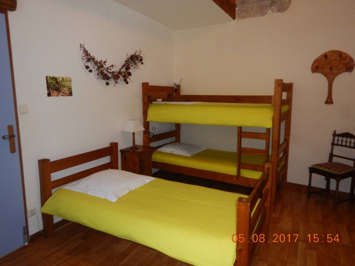 Location de vacances - Gîte à Saint-Agnan-en-Vercors - chambre verte autre vue