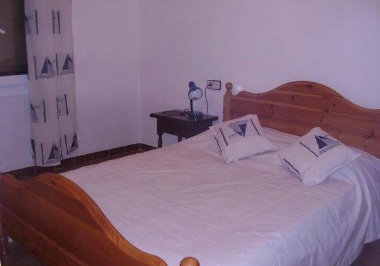 Location de vacances - Appartement à Roses - chaùbre