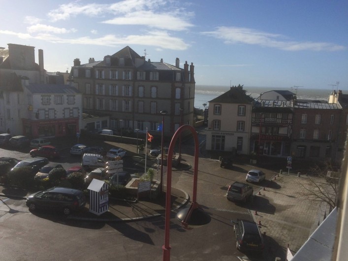 Location de vacances - Appartement à Saint-Pair-sur-Mer - Place de Saint-Pair au bord de mer