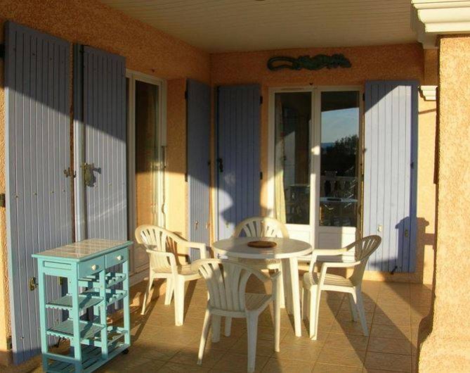 Location de vacances - Villa à Vers-Pont-du-Gard - terrasse