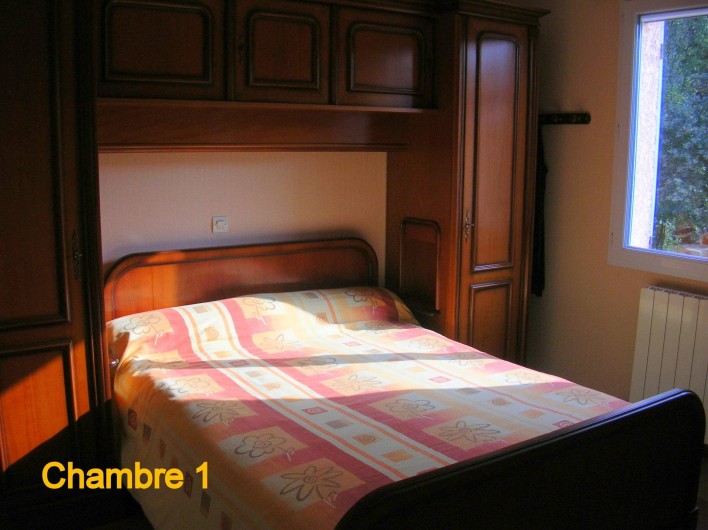 Location de vacances - Villa à Vers-Pont-du-Gard - Chambre 1 avec couchage double